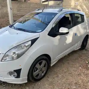 Chevrolet Spark, 2012