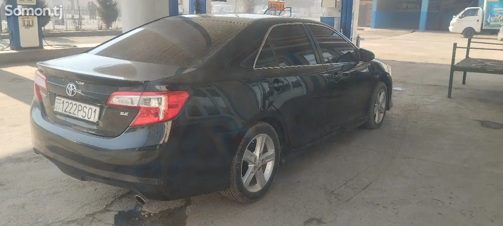 Toyota Camry, 2012-1