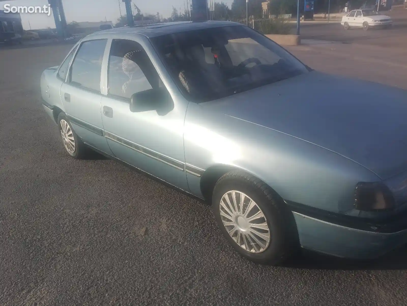 Opel Vectra A, 1990-1