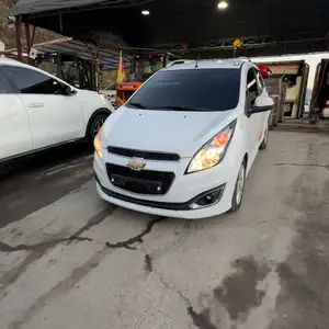 Chevrolet Spark, 2014