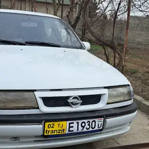 Opel Vectra A, 1992