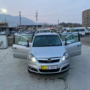 Opel Zafira, 2007