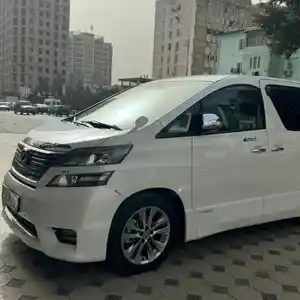 Toyota Vellfire, 2014