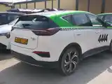 Hongqi E-HS3, 2019-4