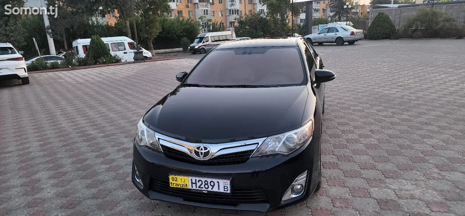 Toyota Camry, 2012-1