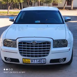 Chrysler 300C, 2011