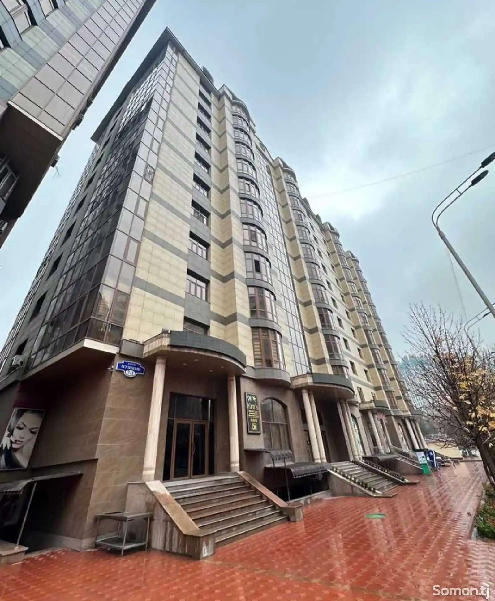 4-комн. квартира, 4 этаж, 145 м², Славянский университет-2