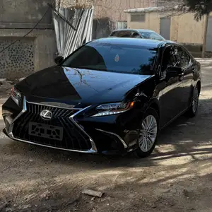 Lexus ES series, 2014