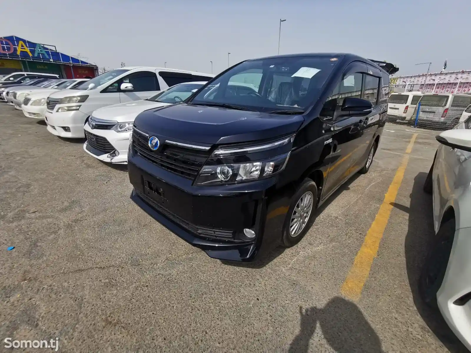 Toyota Voxy, 2014-2