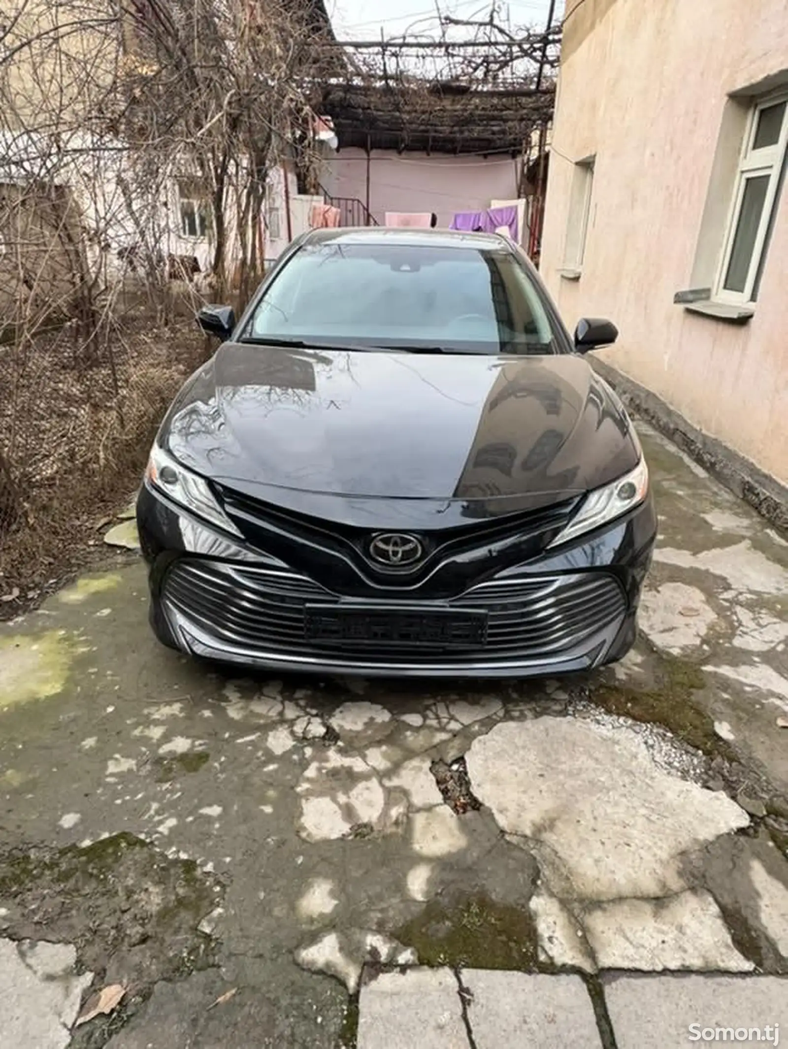 Toyota Camry, 2018-1