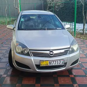 Opel Astra H, 2008