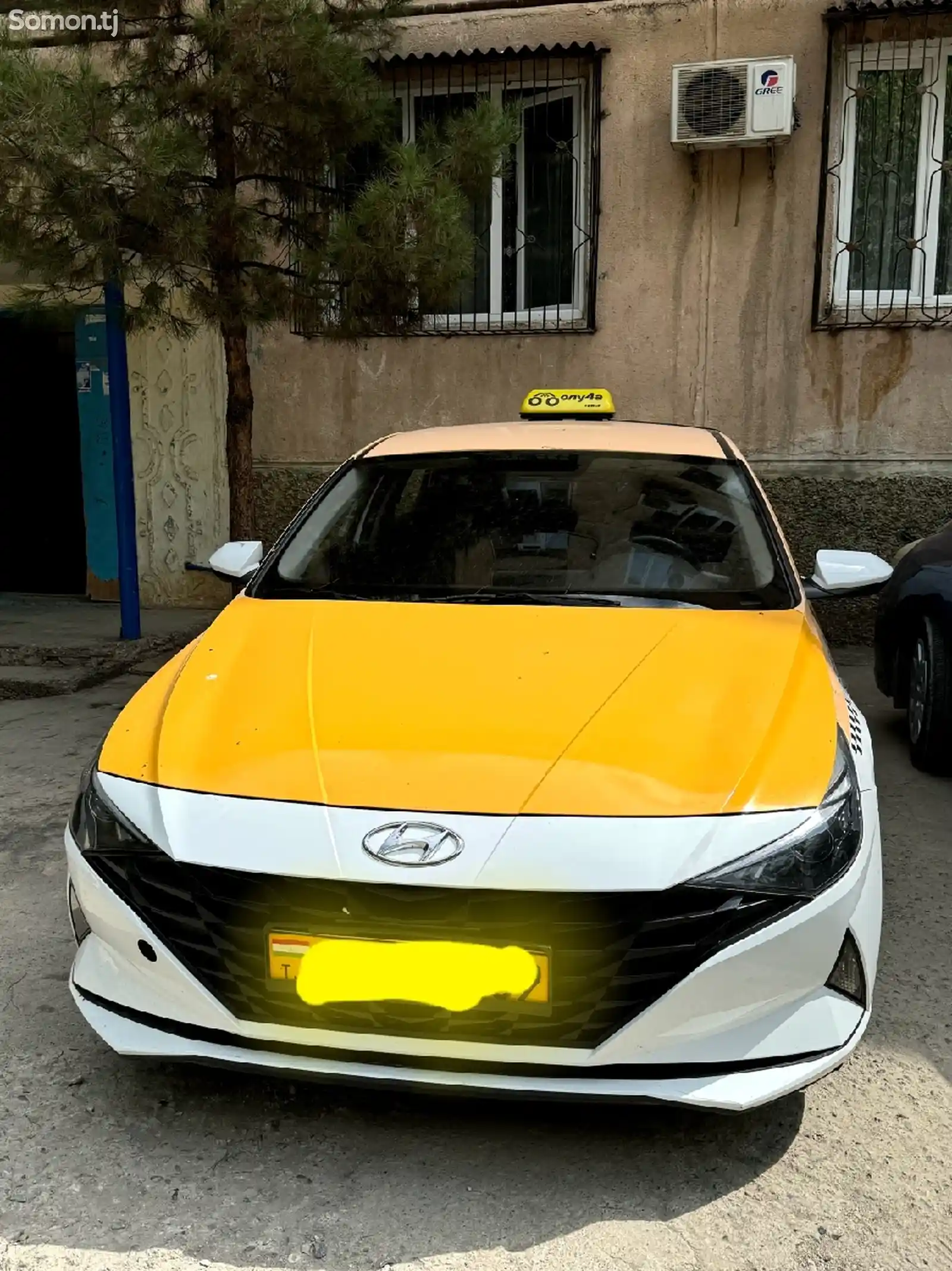 Hyundai Elantra, 2022-1