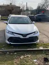 Toyota Camry, 2018-4