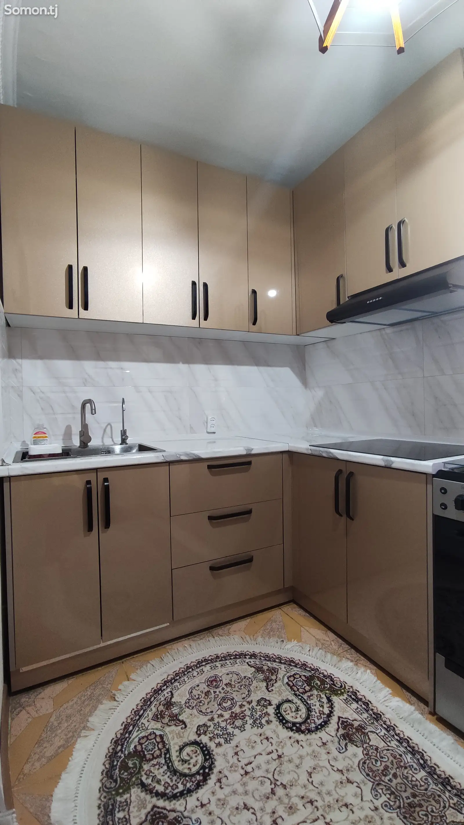 4-комн. квартира, 1 этаж, 80 м², 102 мкр, Улица Нусратуло Махсум-8