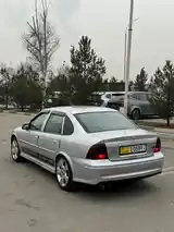 Opel Vectra B, 2000-4