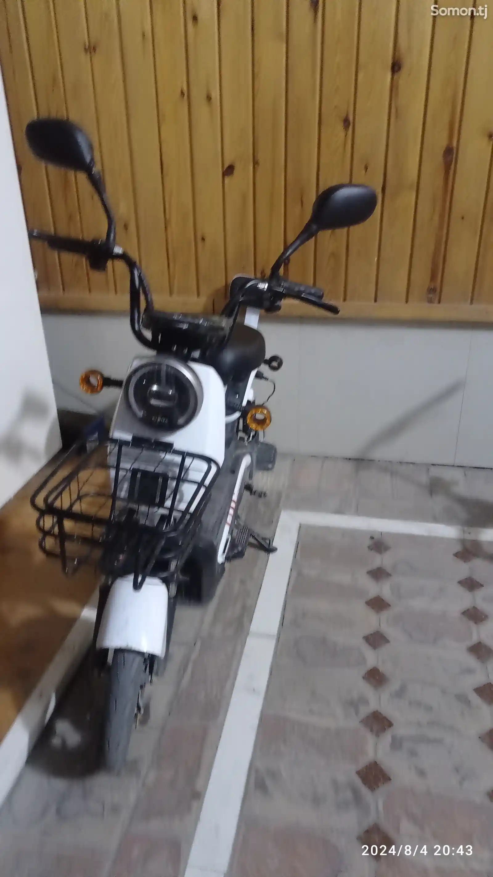 Электроскутер EBike-1