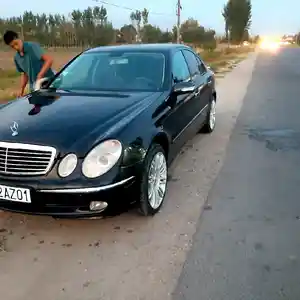 Mercedes-Benz E class, 2005