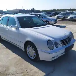 Mercedes-Benz E class, 2000