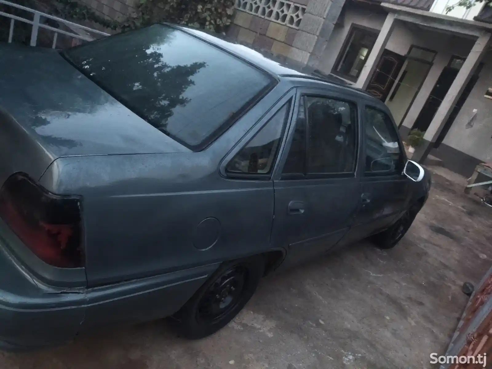 Daewoo Nexia, 1995-9