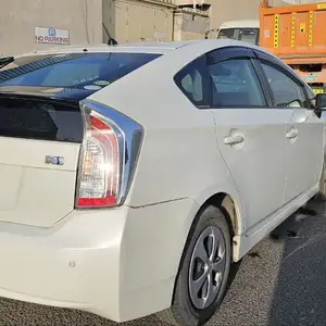 Toyota Prius, 2014