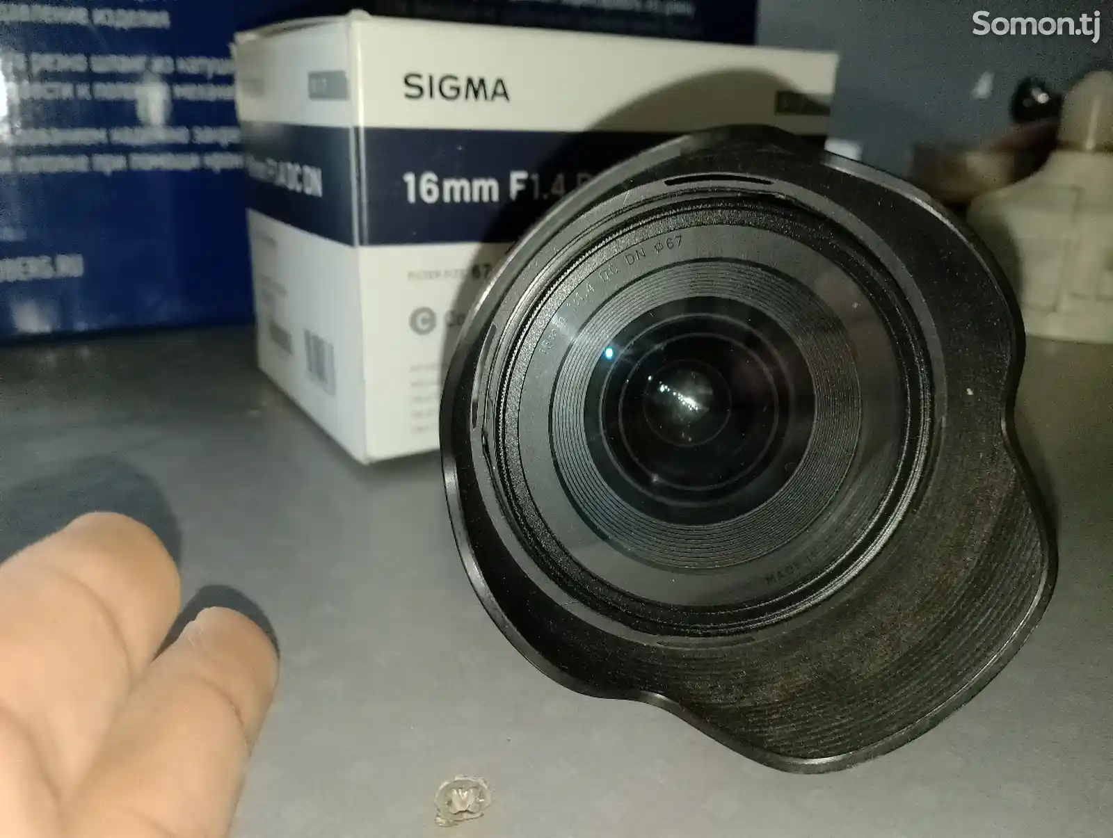 Объектив Sigma 16mm-4