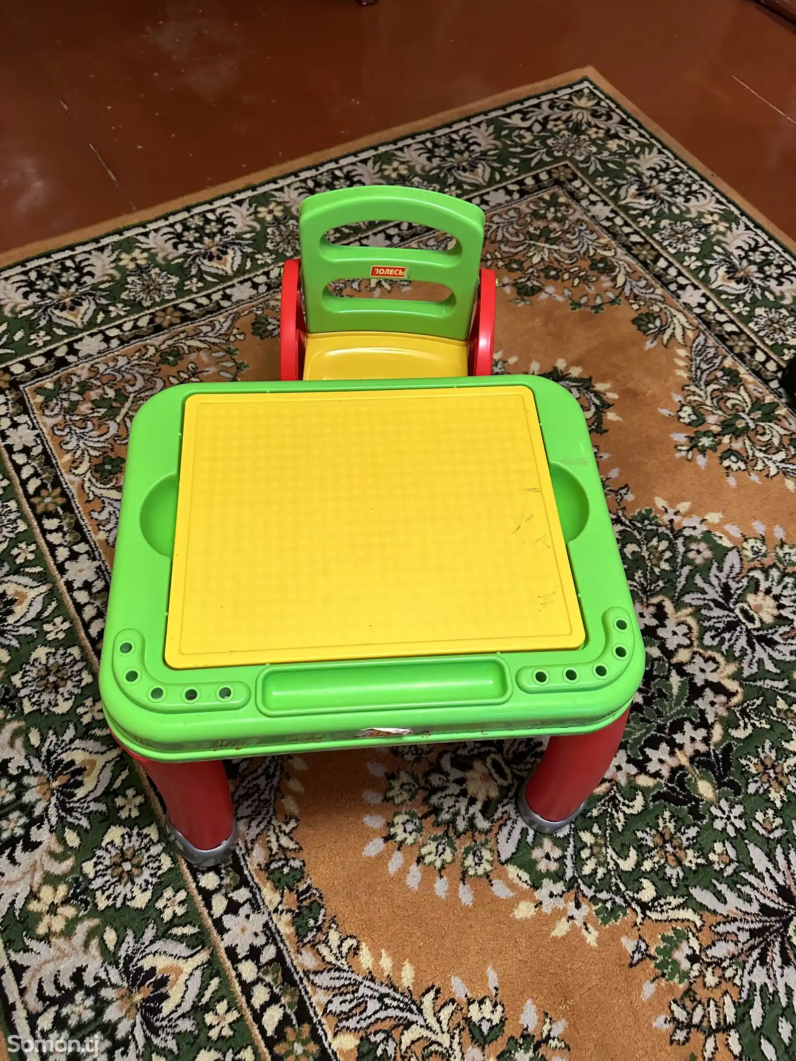 Детский стол и стул-1