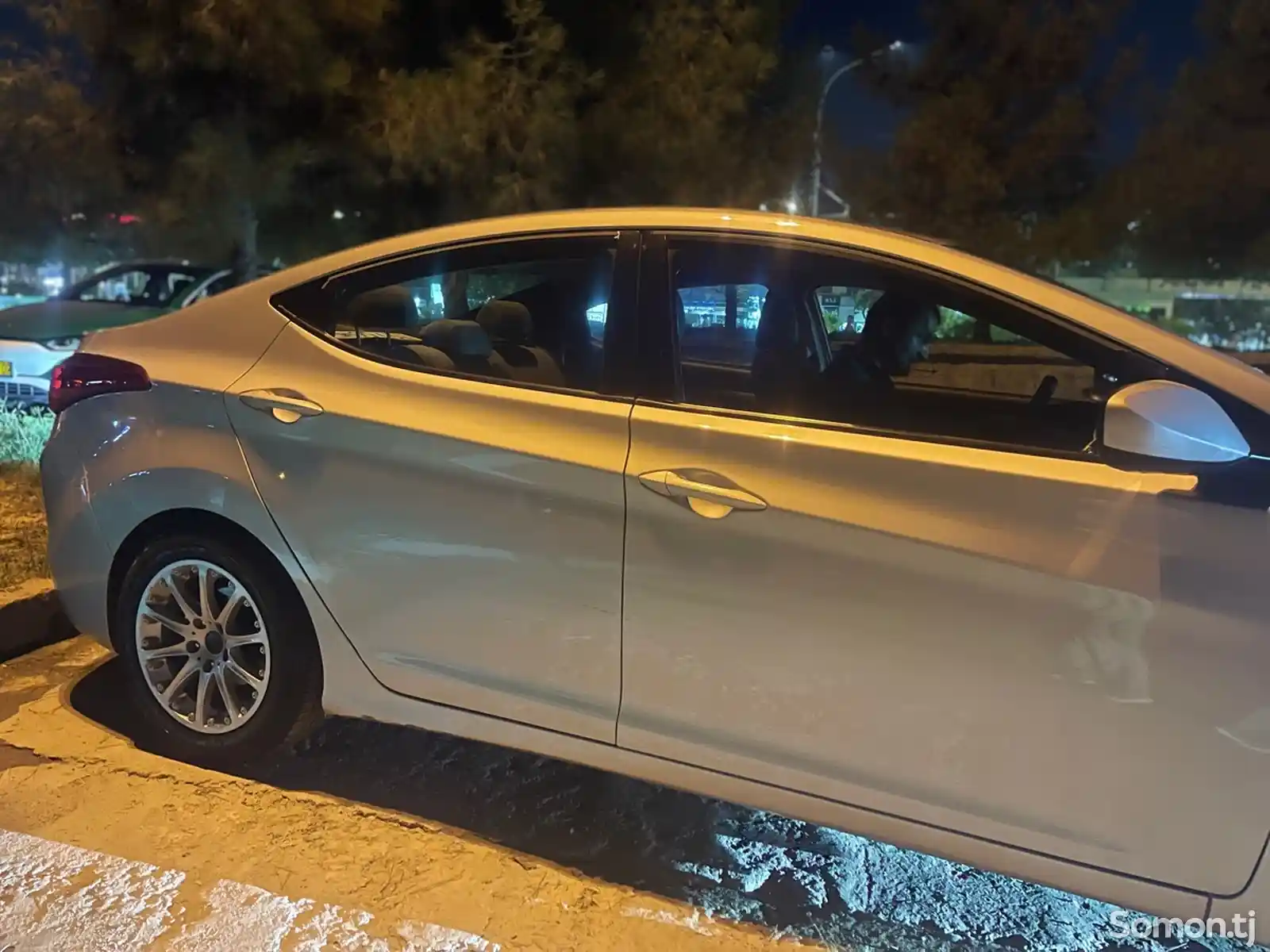 Hyundai Elantra, 2014-4