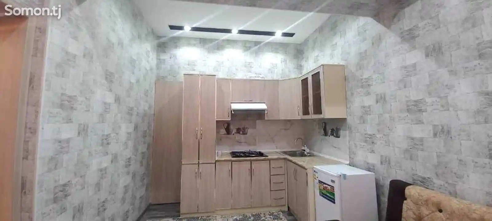 3-комн. квартира, 1 этаж, 90м², Шёлкомбинат-4