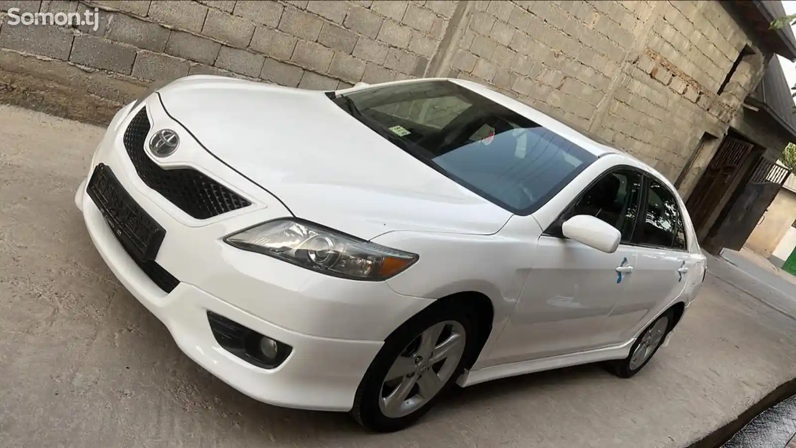 Toyota Camry, 2010-6