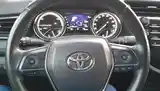 Toyota Camry, 2018-9