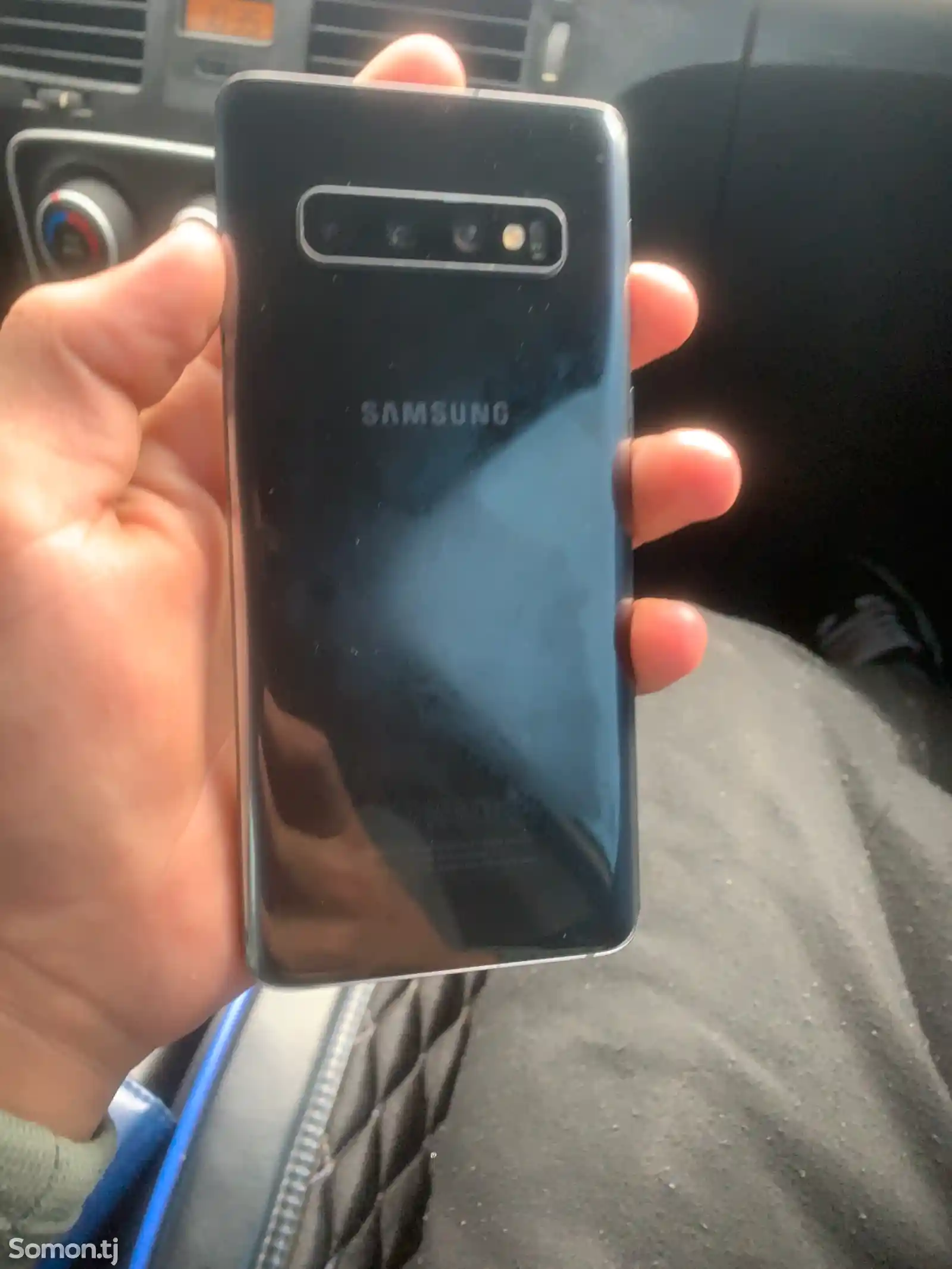 Samsung Galaxy S10-3