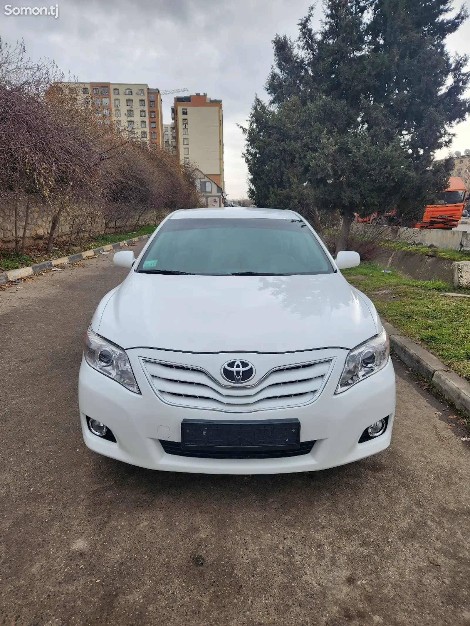 Toyota Camry, 2011-1