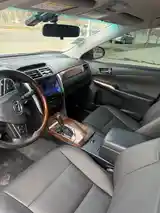 Toyota Camry, 2016-6