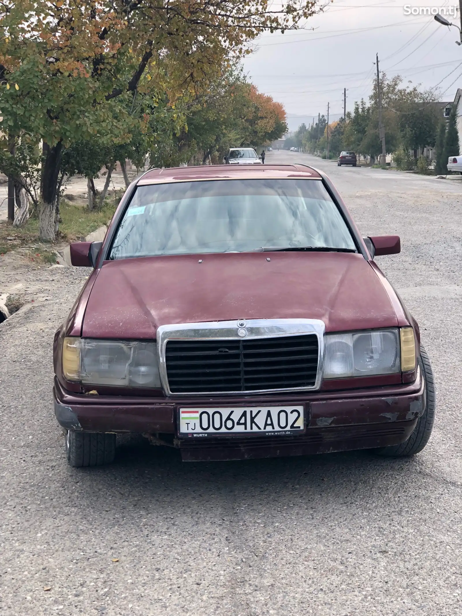 Mercedes-Benz W124, 1990-1