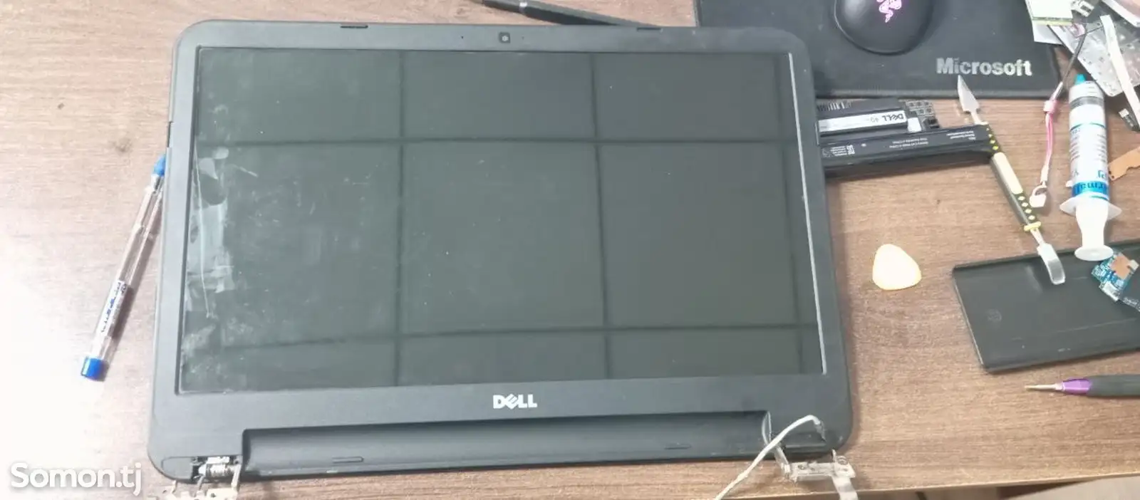 Монитор Dell