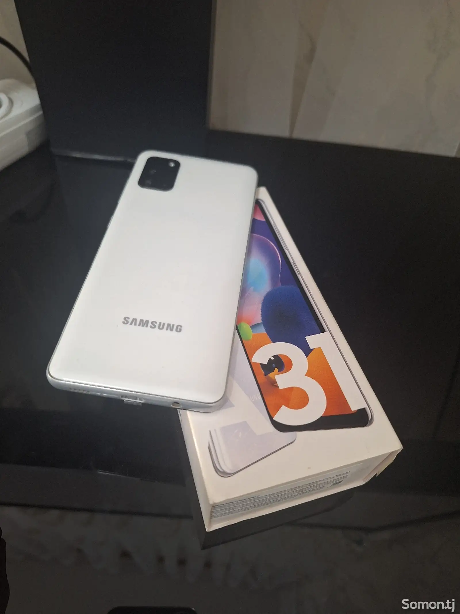 Samsung Galaxy a31-1