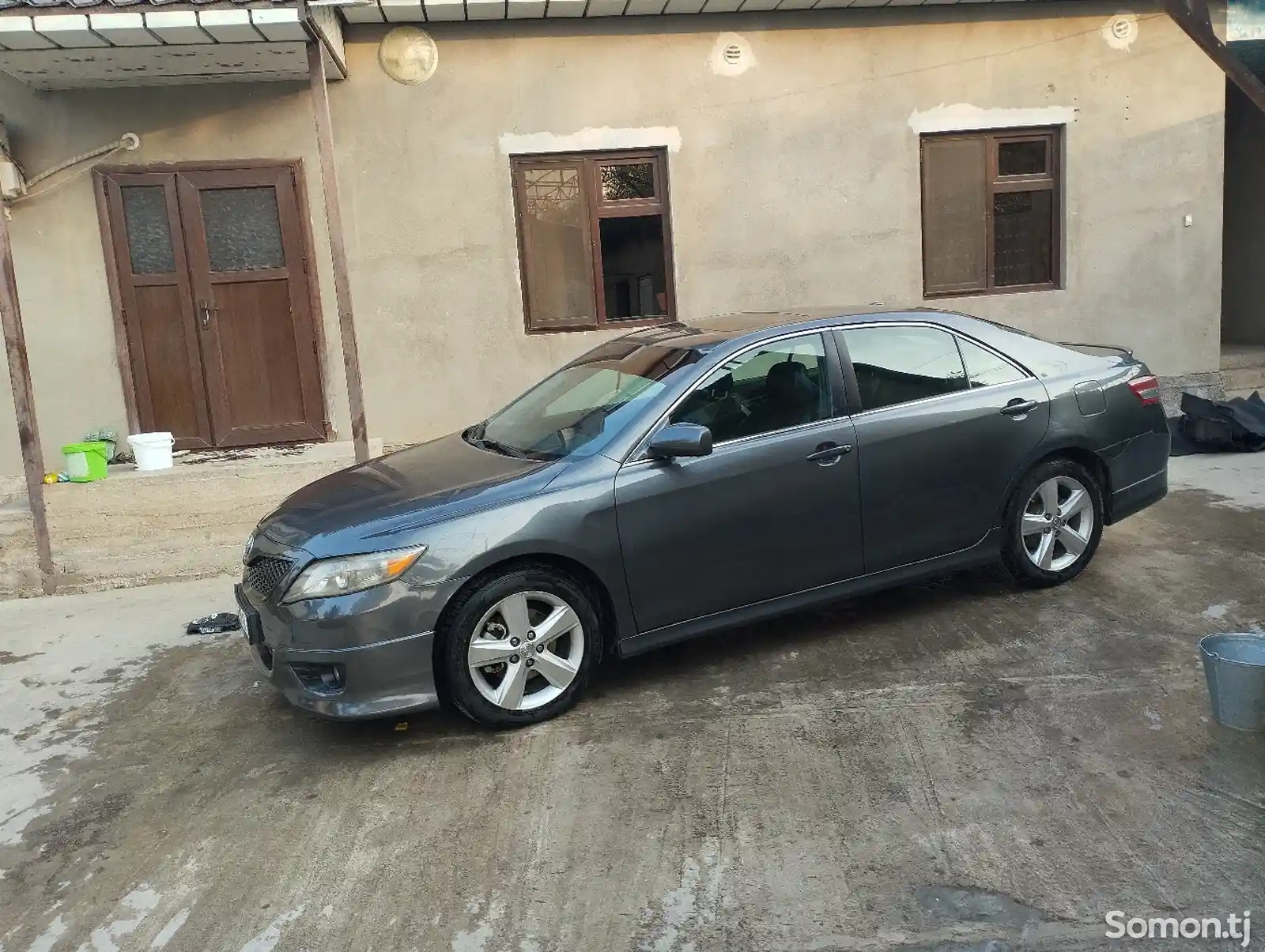 Toyota Camry, 2010-4