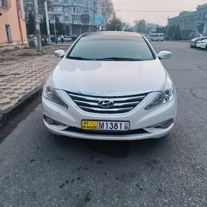 Hyundai Sonata, 2013