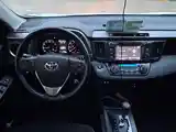 Toyota RAV 4, 2018-6