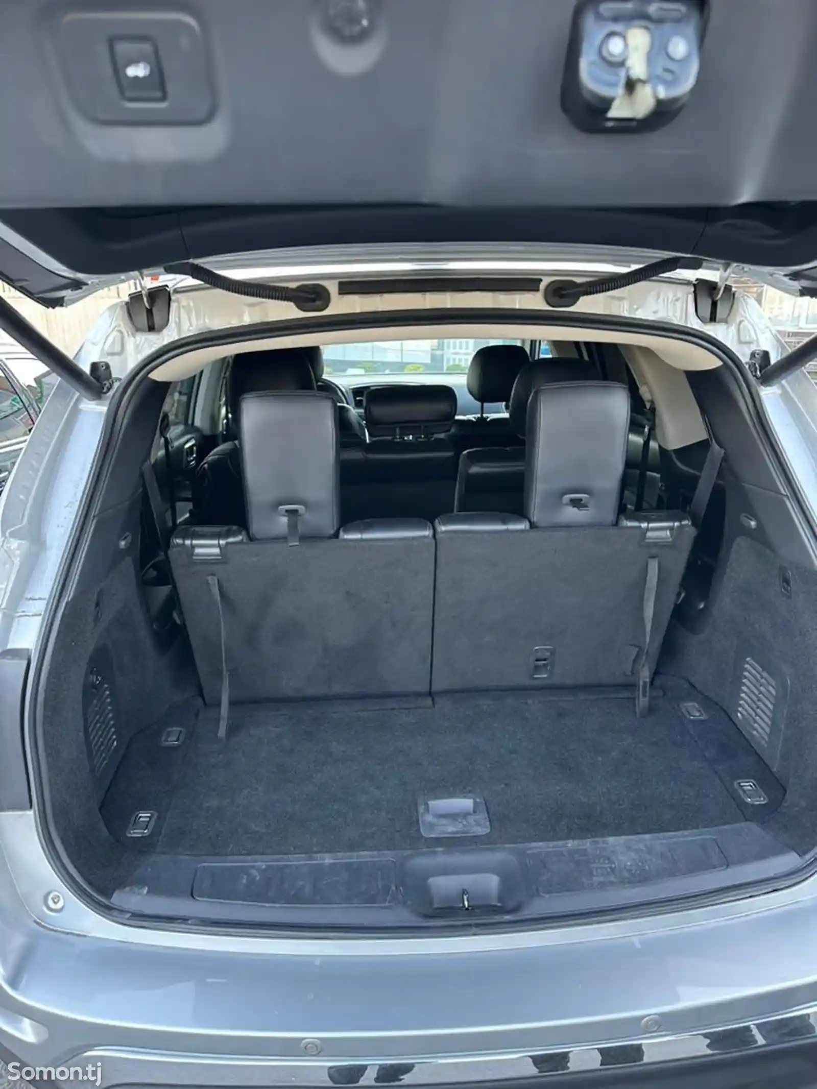 Nissan Pathfinder, 2019-5
