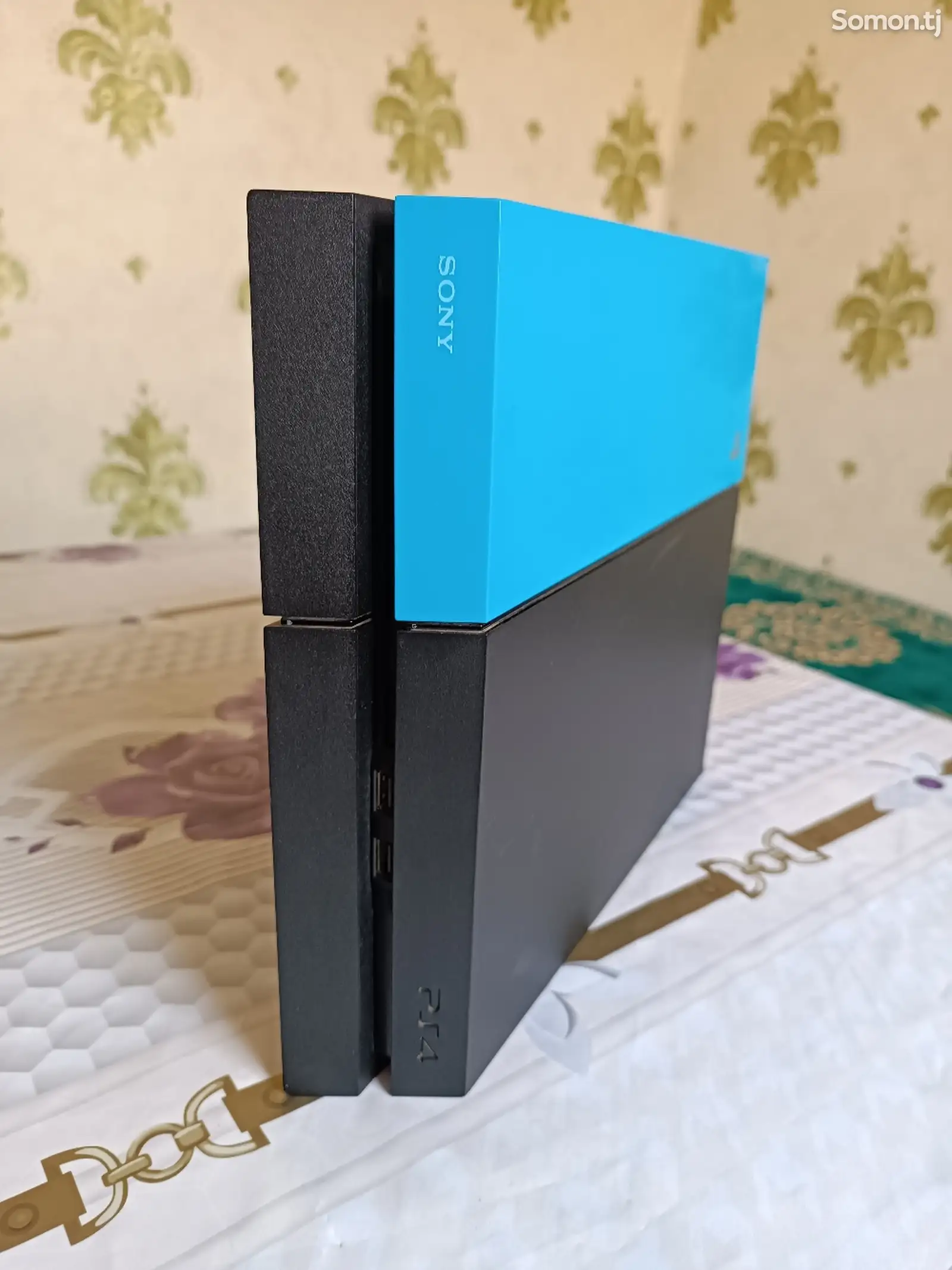 Игровая приставка Sony PlayStation 4 Fat-1