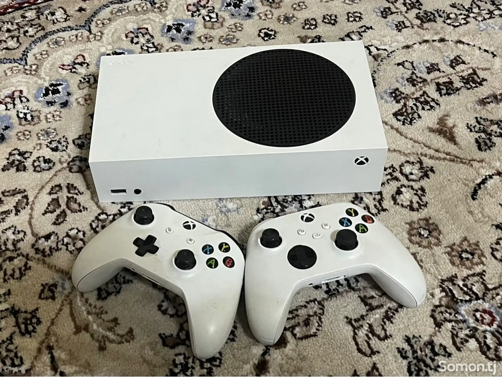 Игровая приставка Xbox Series S-1