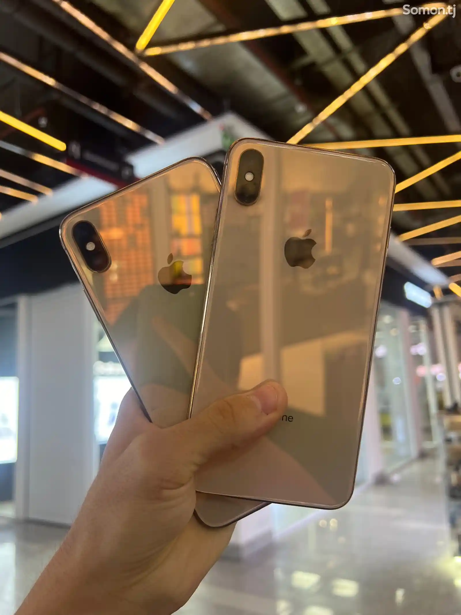 Apple iPhone Xs Max, 256 gb, Gold-8