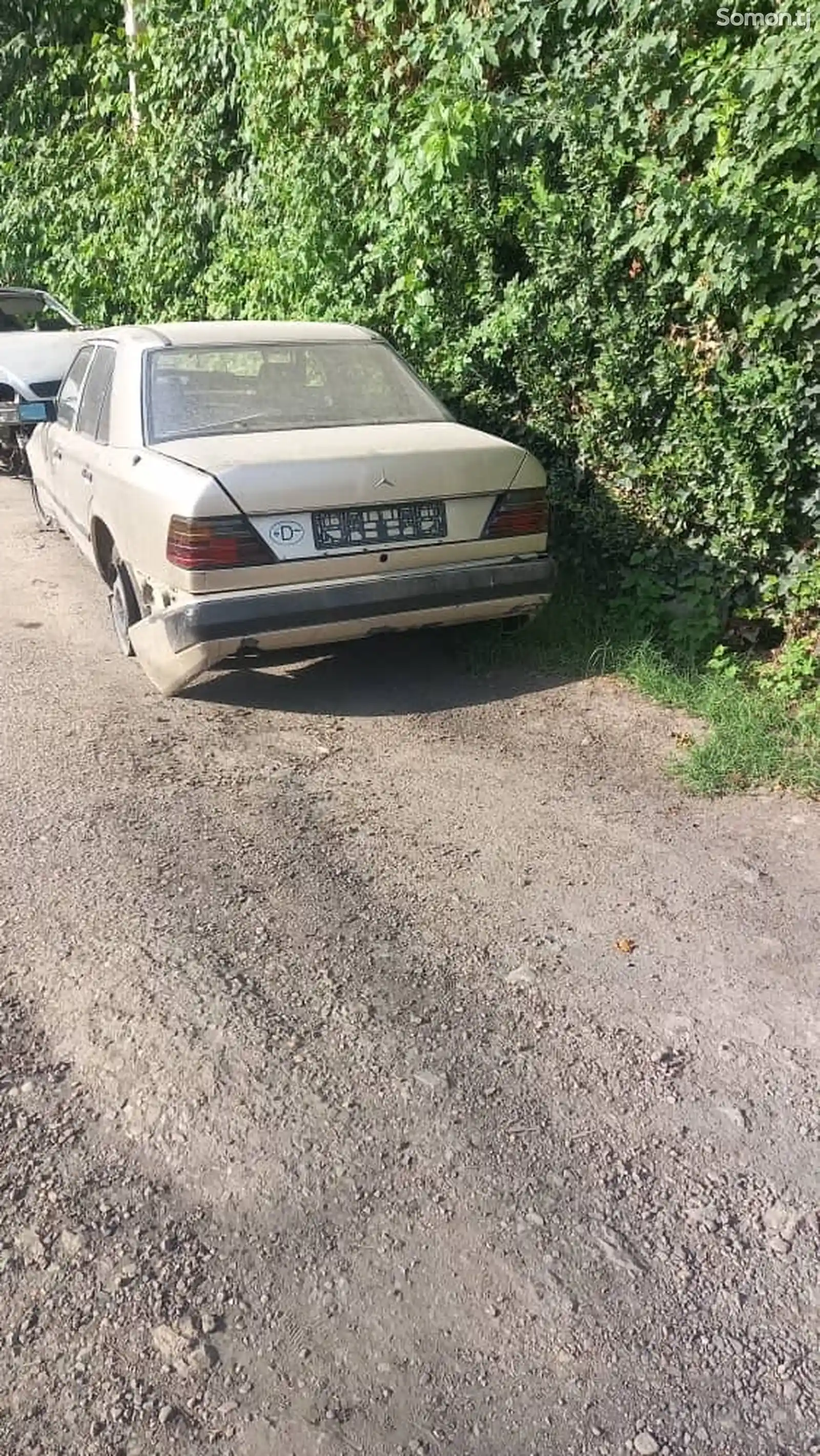 Mercedes-Benz W124, 1988-4