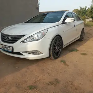 Hyundai Sonata, 2012