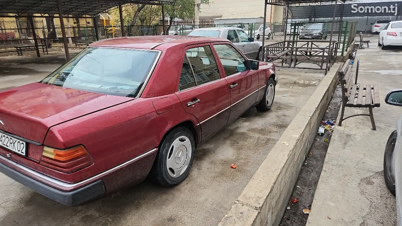 Mercedes-Benz E class, 1991-1