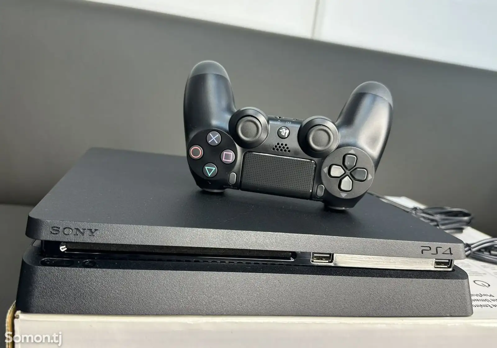 Игровая приставка Sony Playstation 4 slim 6.72-1