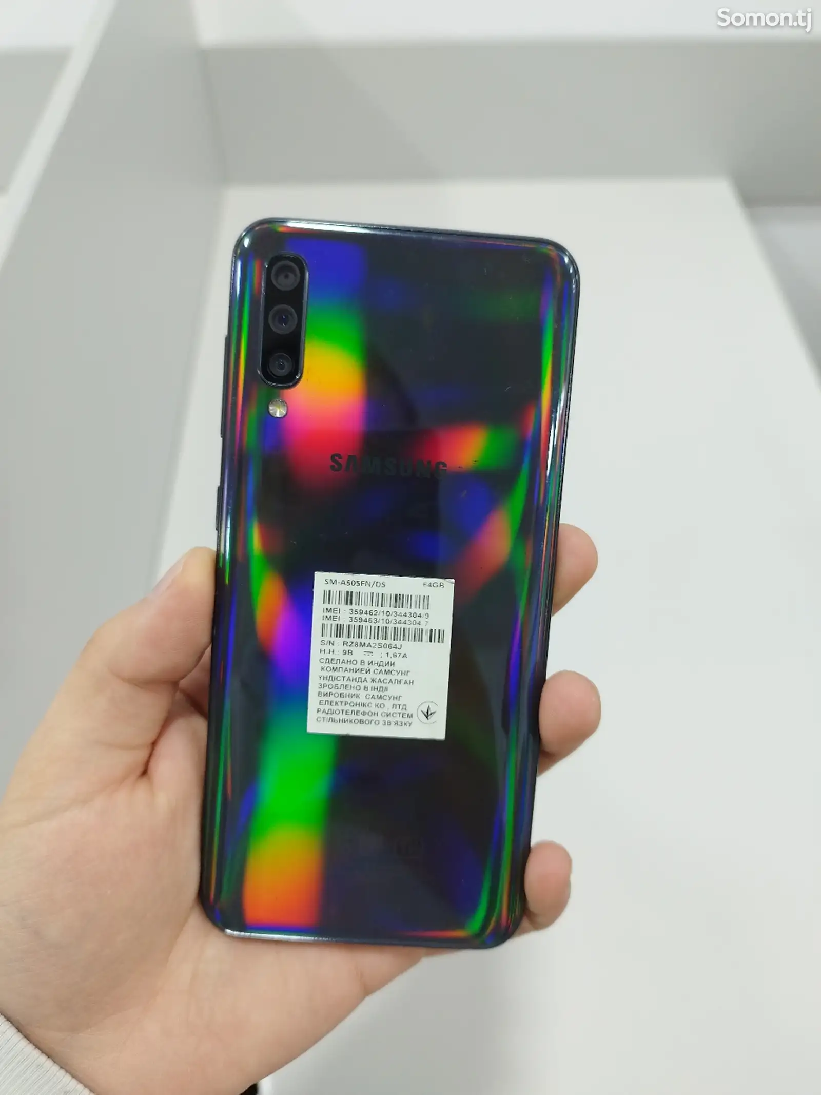 Samsung Galaxy A50-3