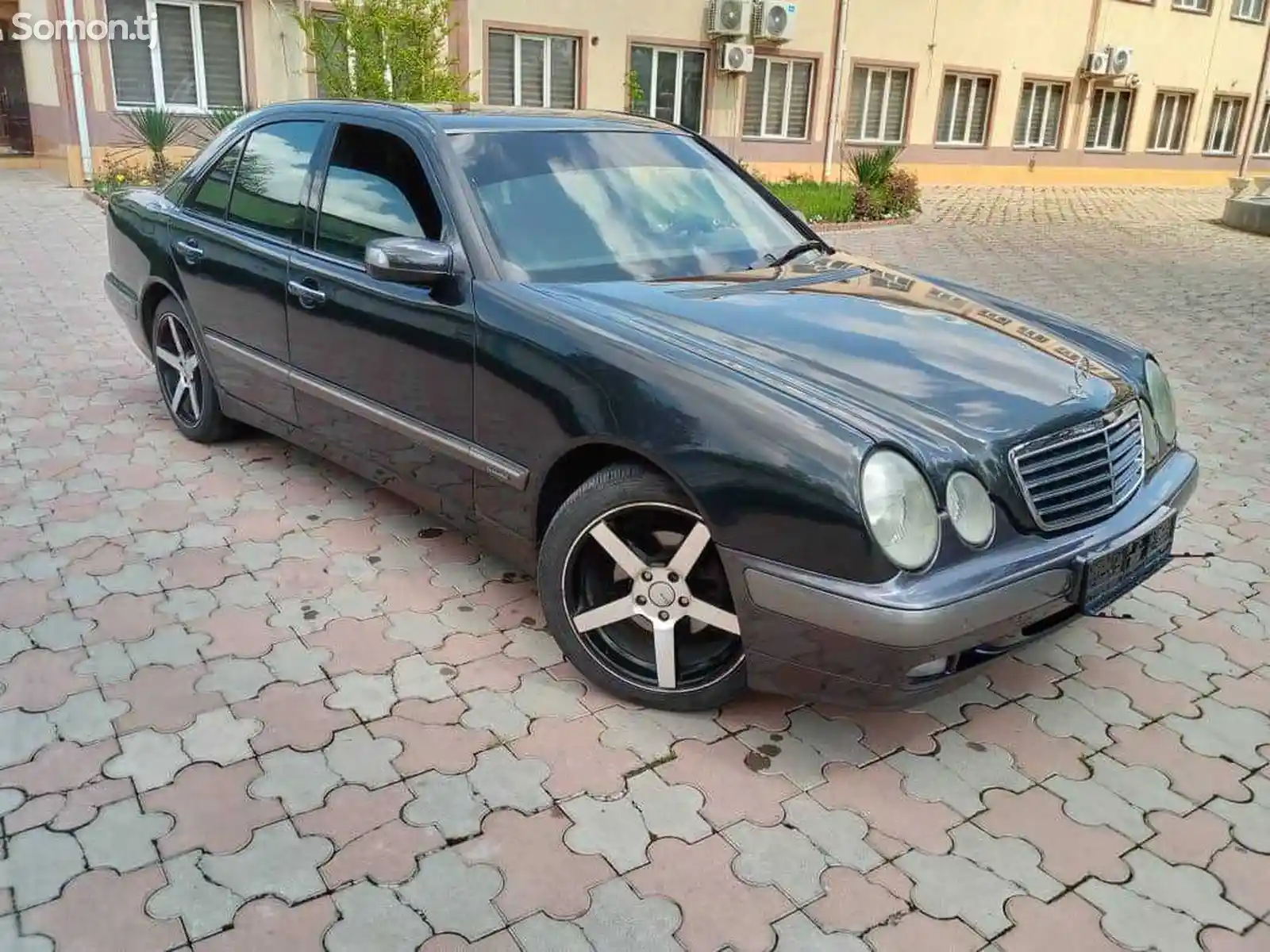 Mercedes-Benz E class, 2000-2