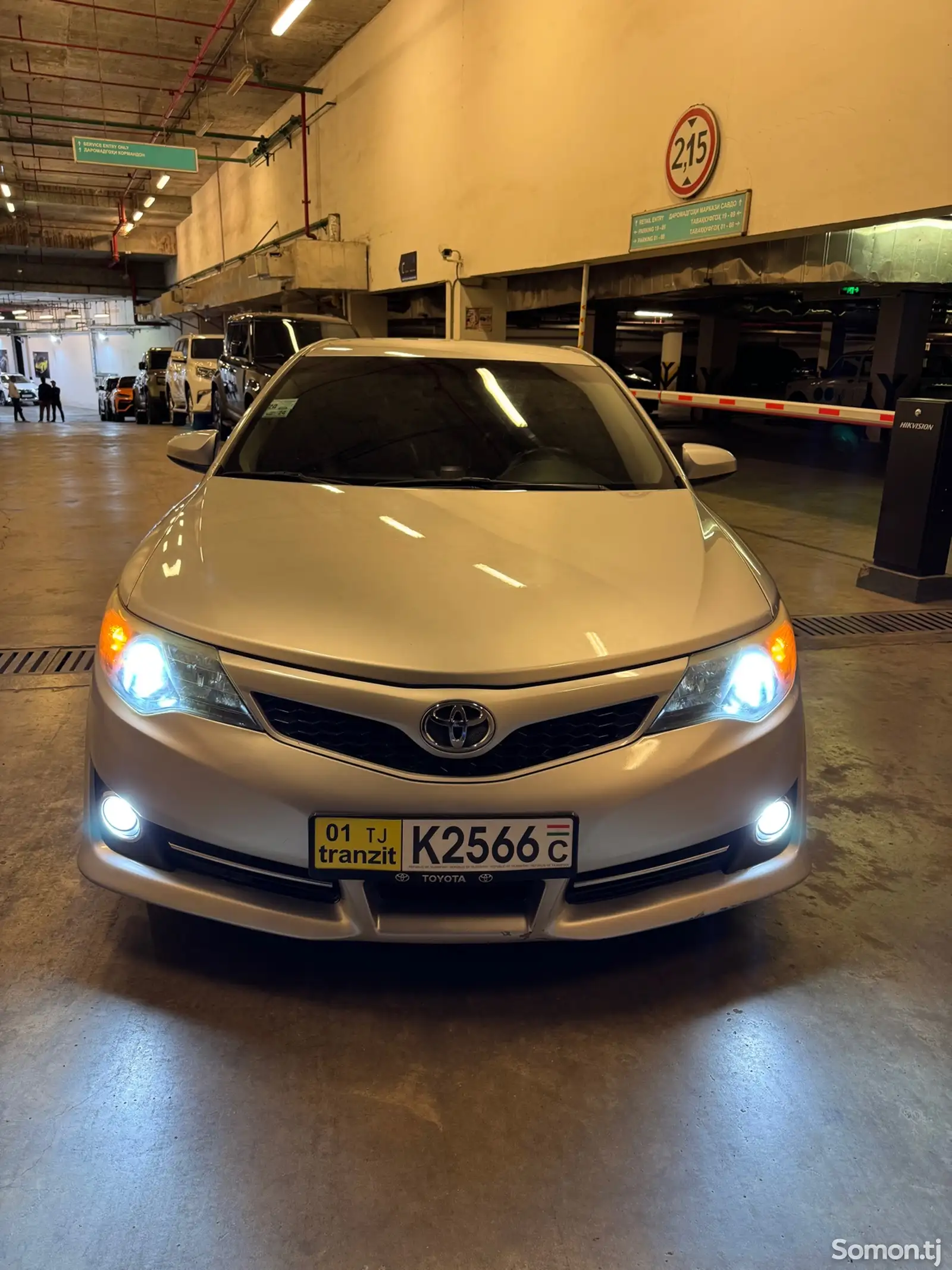 Toyota Camry, 2012-1